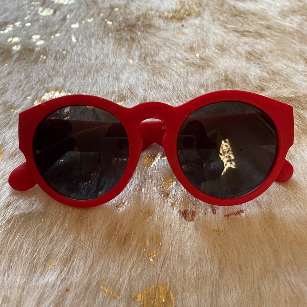 Red rubber plastic sunglasses